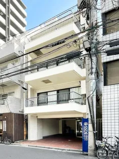 東京都新宿区西新宿7【マンション】の外観