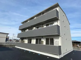 サラ スリールの画像