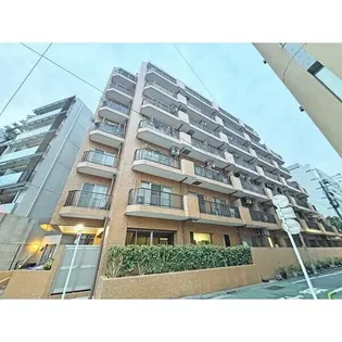 ライオンズガーデン新宿【2階】の外観