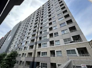 東京都港区六本木2【マンション】の外観