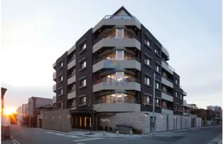 LUXE ROCK GARDEN 服部本町の画像