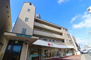 グランソレイユⅠの画像