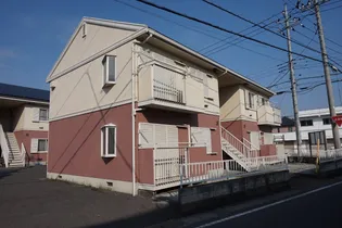 ファミール唐沢B【1階】の外観