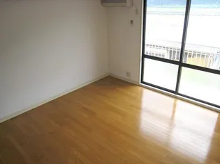 パークヤノ【2階】の居間