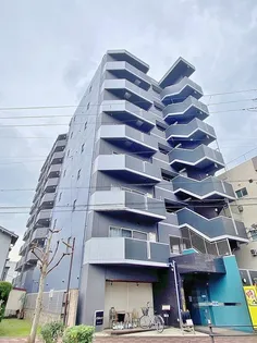 LEON新大阪【3階】の外観