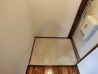 トゥインクル・デュ・ボヌール【2階】の玄関