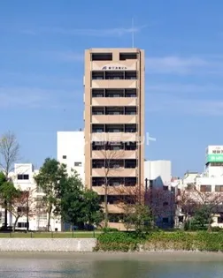 第17友建ビル【2階】の外観