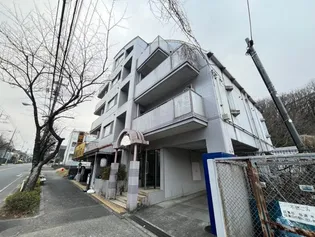 パークハウス南大沢【3階】の外観