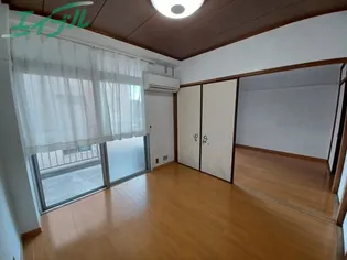 富士美荘 本館【2階】の居間