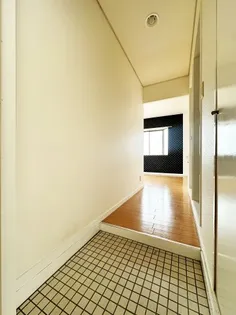 ロックバレー庄町【3階】の玄関