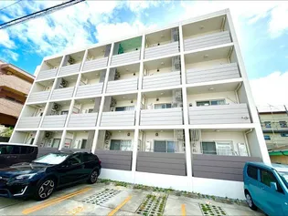 アーバンライフ 銘苅【4階】の外観