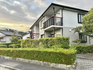 セントラルハイツ A棟【1階】の外観