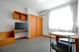 レオパレスGREEN WINDの画像