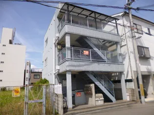 シーズ新大阪【2階】の外観