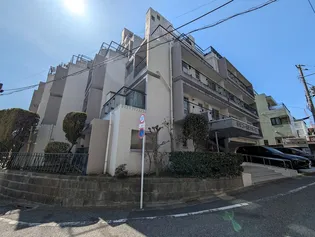 目黒コーポビアネーズ【4階】の外観