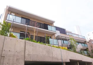 代々木の杜 緑邸【3階】の外観