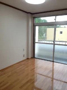 東光コーポ2【3階】の居間