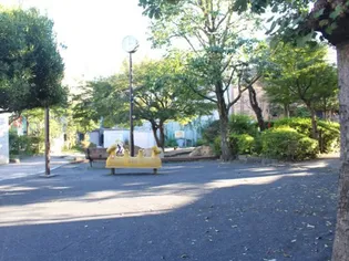 セドロ クアトロ【2階】の周辺