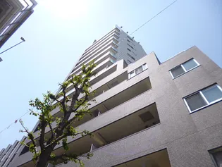 東京都渋谷区本町1【マンション】の外観
