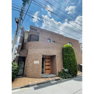 東京都新宿区下落合3【マンション】の外観