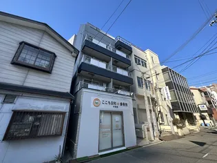 メゾンフランセ【6階】の外観