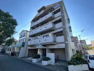 リベラルマンション【4階】の外観