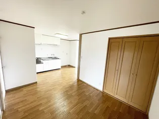 タカラレジデンス【1階】の居間