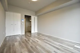 オープンブルーム八田【6階】の居間