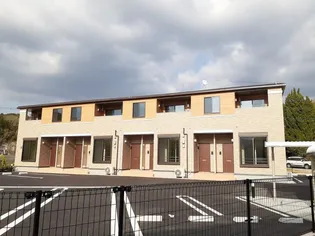 アヴェンタドール【2階】の外観