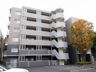 ガルファーサ新横浜の画像