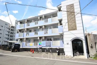 シャトル住吉【1階】の外観