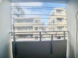 東京都中野区中央5【マンション】の外観