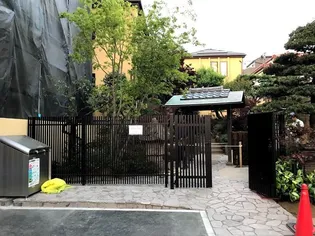 リトルヒル IIJIMA【1階】の外観