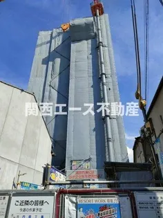 プレミアム長瀬駅前の外観