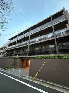 ラクラス中野富士見町【1階】の外観