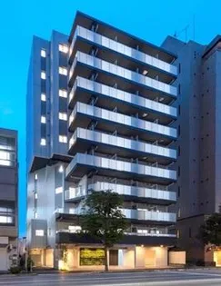 東京都新宿区大京町【マンション】の外観