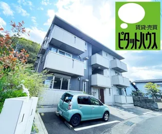 アゼリアブロム【2階】の外観