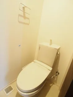 Birdy House白金の内装