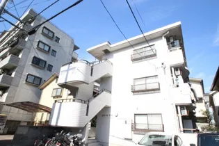 スリーゼ牛田【3階】の外観