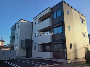 クレール六番館【3階】の外観