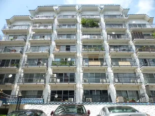 秀和六本木レジデンスの外観