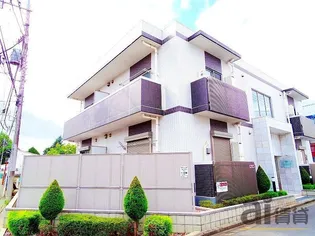 ウィステリア コートの画像