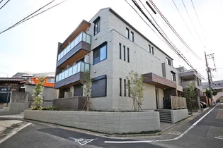 カーサ上目黒【2階】の外観