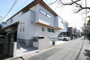 リッツ ハウスの画像