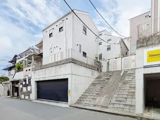 サークルハウスB棟【1階】の外観