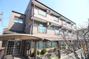 グレースメゾン本町【1階】の外観