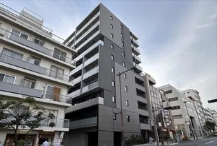 市谷台町坂フロント【2階】の外観