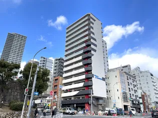 セレニテ元町アリエ【3階】の外観