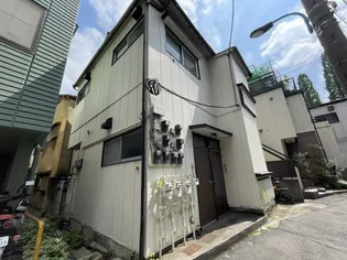 東京都新宿区馬場下町【アパート】の外観