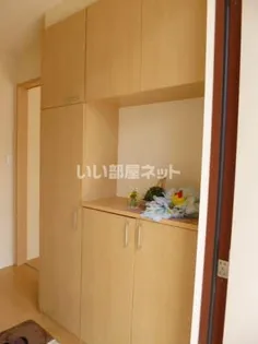 グランマスト木太町 C棟【1階】の玄関